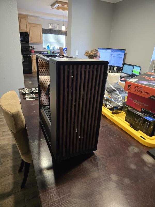 Fractal Design North XL Tempered Tinted Glass eATX Full Tower