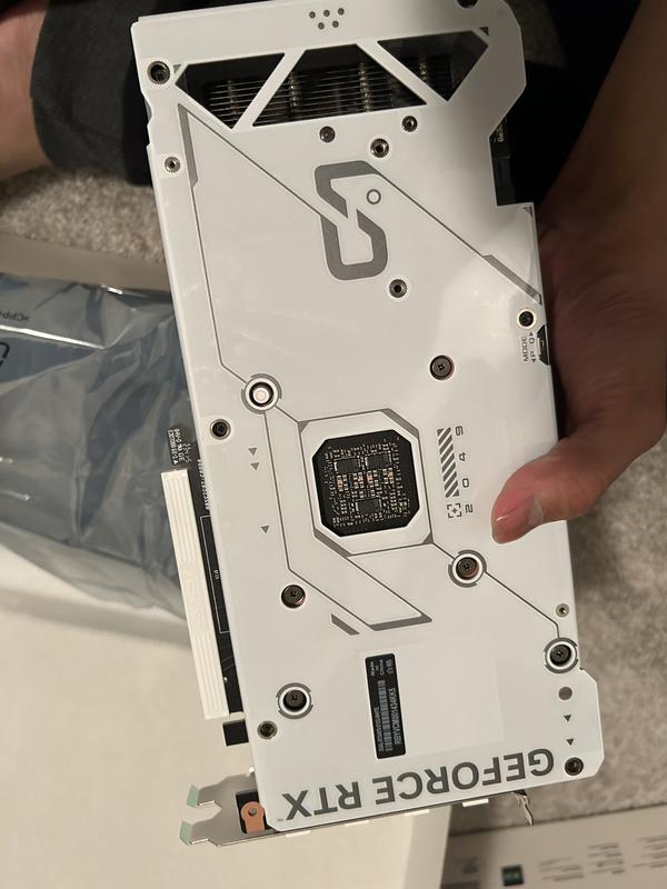 ASUS NVIDIA GeForce RTX 4070 Dual White Edition Overclocked Dual
