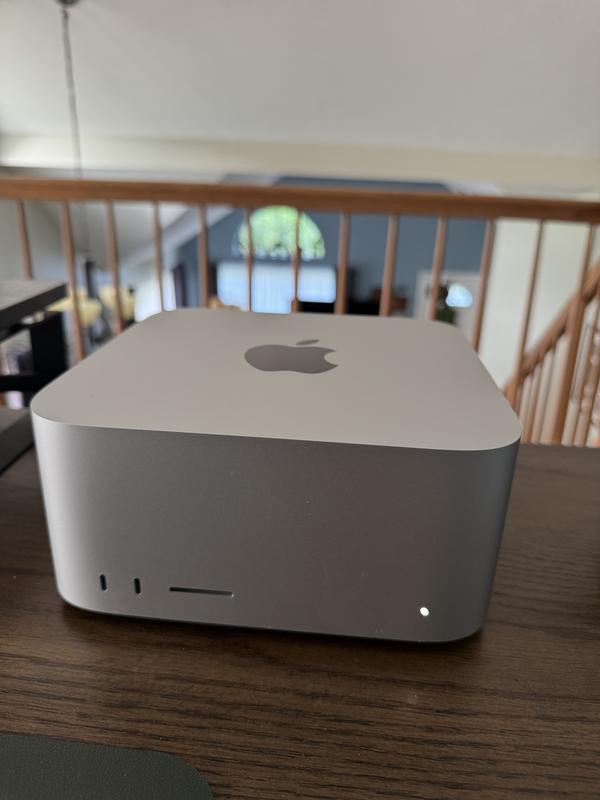 Apple Mac Studio MU963LL/A (Early 2025) Desktop Computer; Apple M4