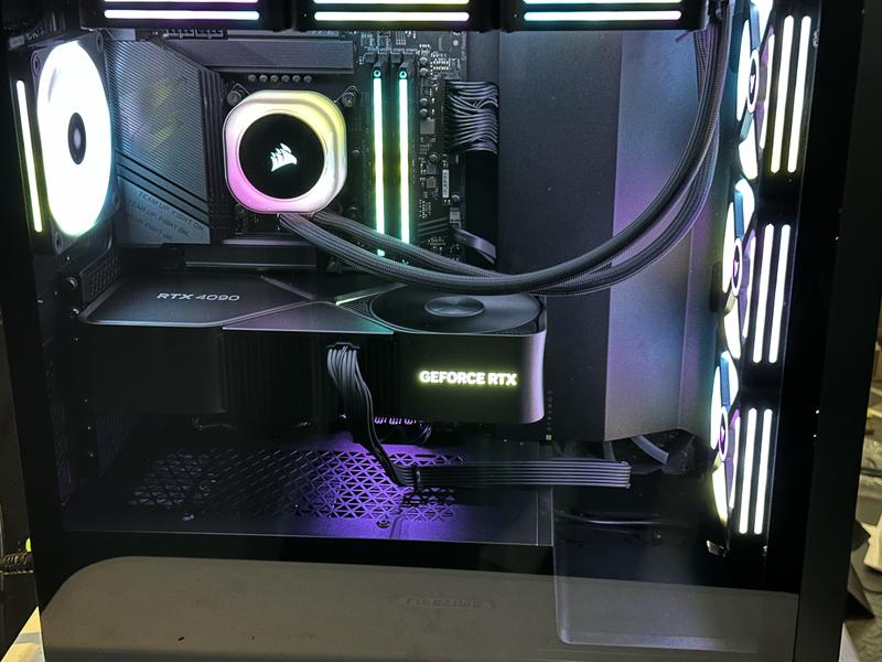 Corsair Dominator Titanium RGB 32GB (2 x 16GB) DDR5-7200 PC5-57600