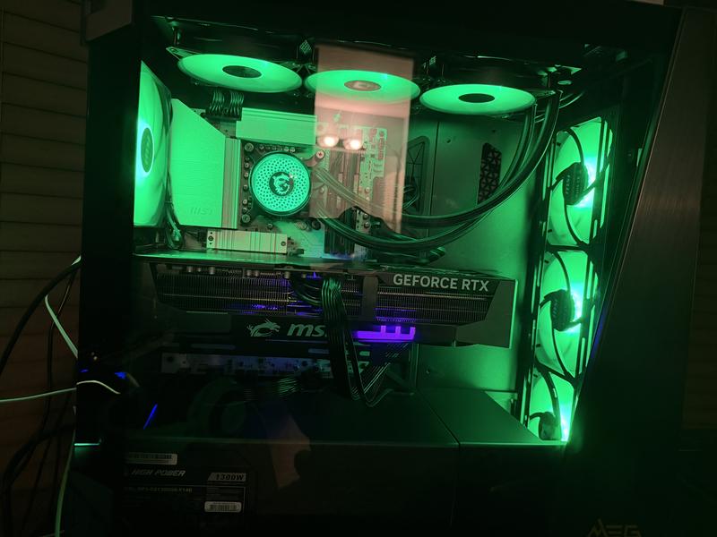 MSI Infinite RS AI 2NVZ9-1290US Gaming PC; Intel Ultra 9 285K 3.2