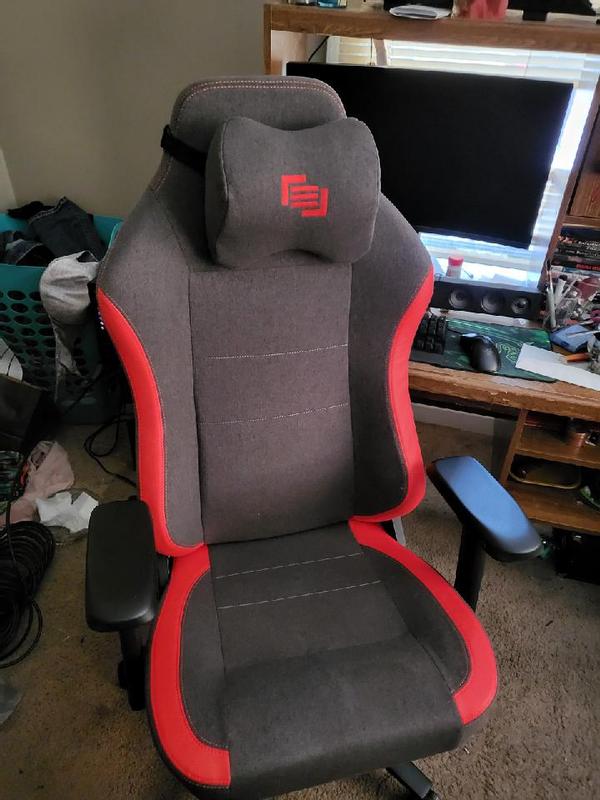 Maingear forma gt mk ii discount gaming chair with adjustable lumbar