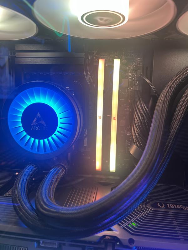 CorsairVengeanceDDR5 32GB 2枚セット CorsairVengeanceDDR5 32GB 2枚セット Kit de Memória Para PC Corsair