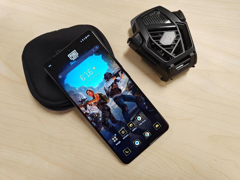ASUS ROG Phone 8 Pro Unlocked 5G - Phantom Black Smartphone ASUS ROG Phone 8 Pro Unlocked 5G - Phantom Black Smartphone