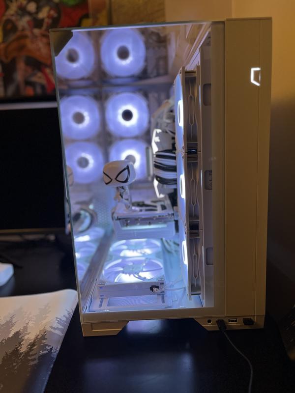 Lian Li O11 Vision Compact Tempered Glass ATX Mid-Tower Computer