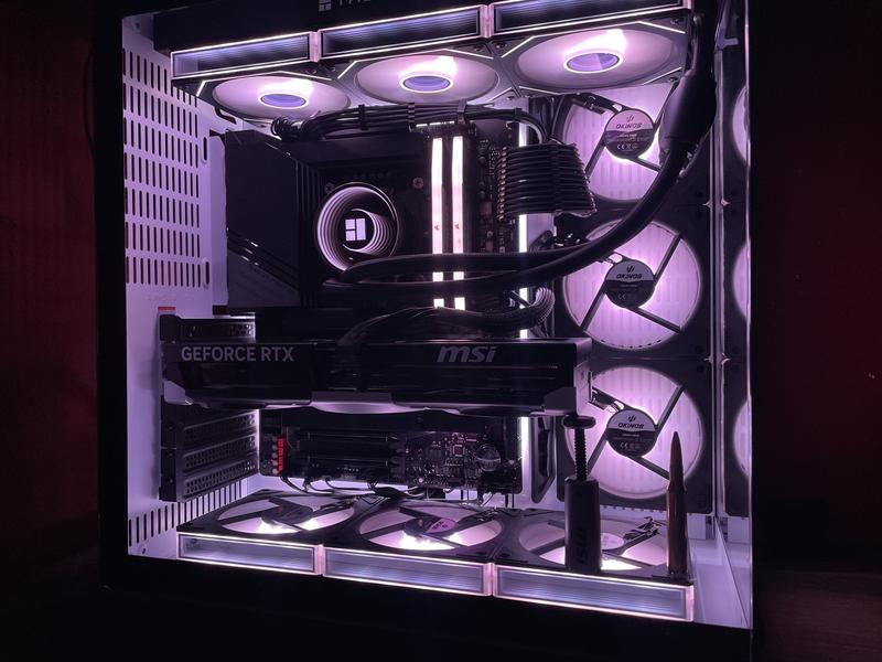 Intel Core i5-14600K Raptor Lake-S Refresh 3.5GHz Fourteen