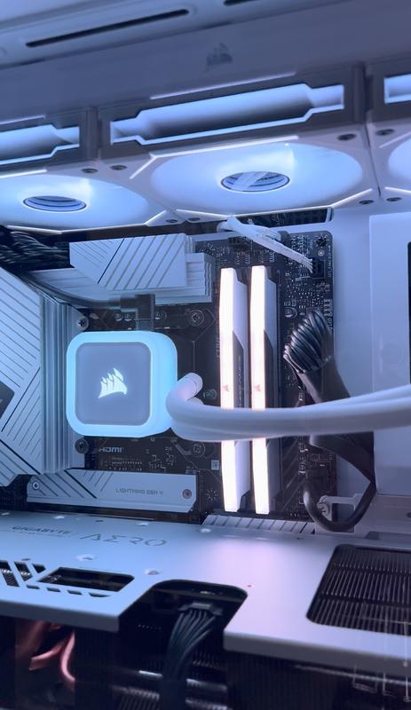 Corsair Vengeance RGB 32GB (2 x 16GB) DDR5-5600 PC5-44800 CL36