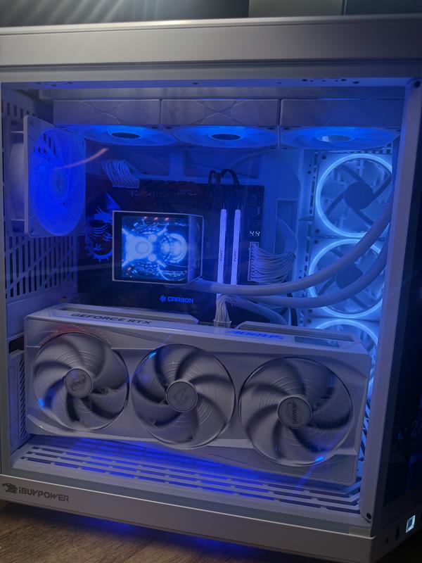 Gigabyte NVIDIA GeForce RTX 5090 MASTER ICE Overclocked Triple Fan