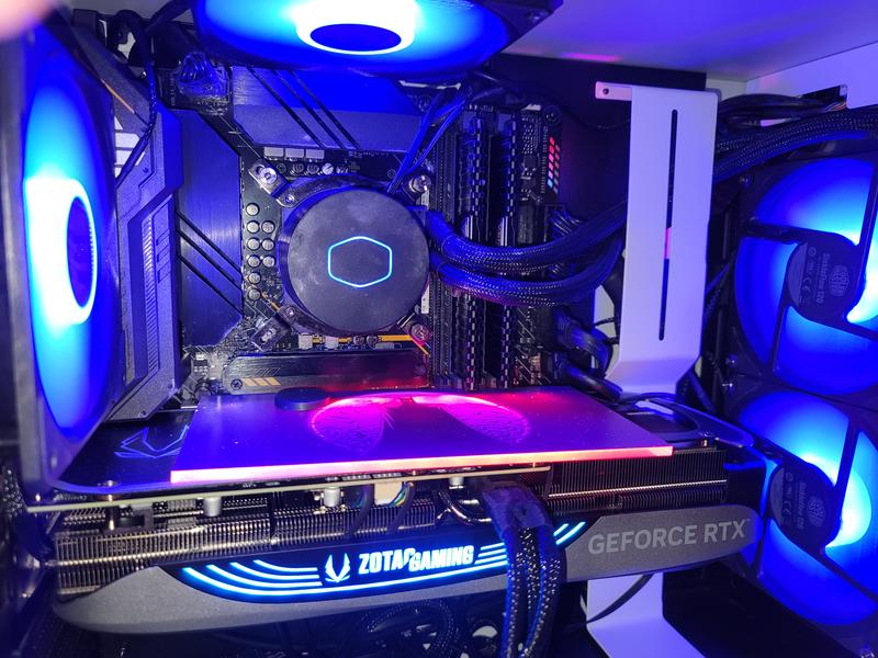 Zotac NVIDIA GeForce RTX 4070 Ti Trinity Overclocked Triple Zotac NVIDIA GeForce RTX 4070 Ti Trinity Overclocked Triple