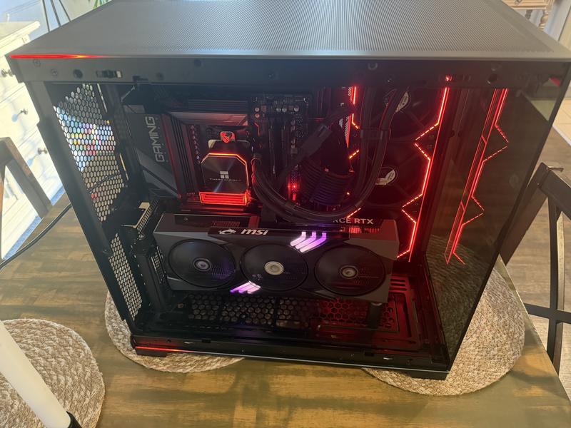 Lian Li O11 DYNAMIC EVO RGB Tempered Glass ATX Mid-Tower Computer