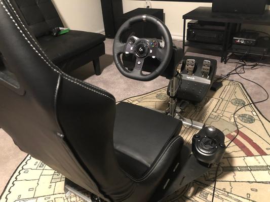 Playseat Evolution - Black - Micro Center