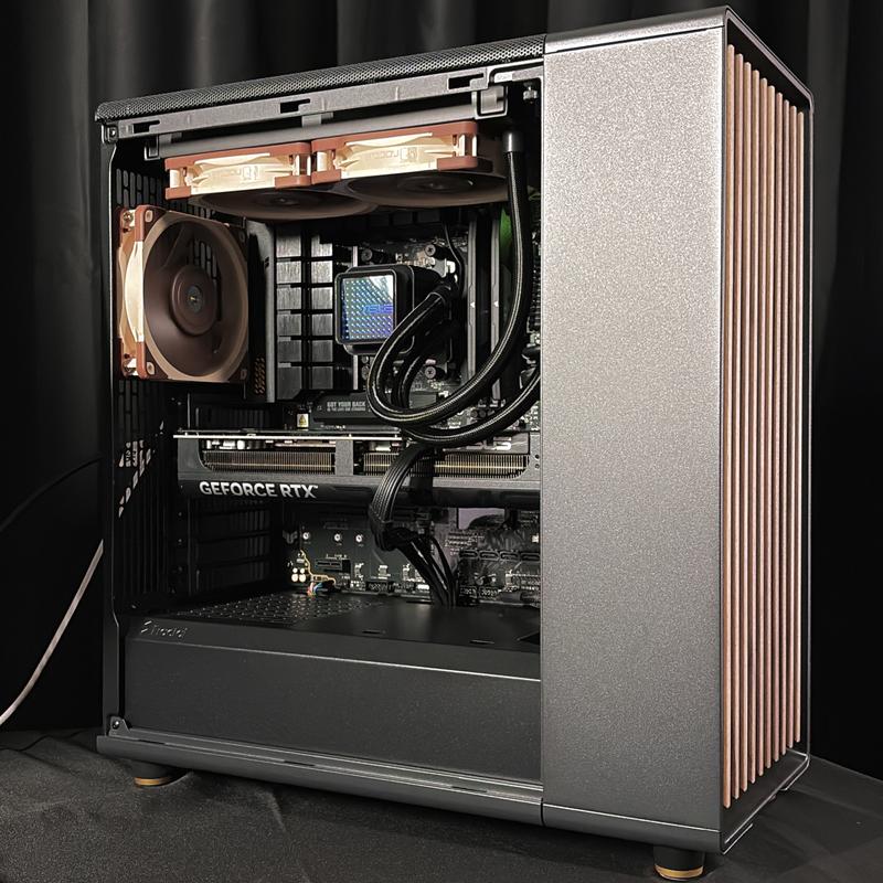 Fractal Design North Tempered Glass ATX Mid-Tower Computer