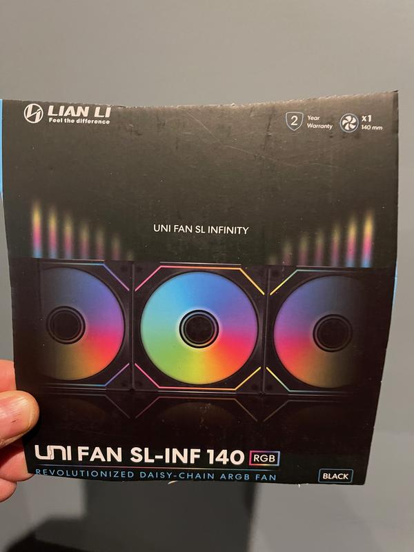 Lian Li SL-INFINITY Fluid Dynamic Bearing 140mm Case Fan - Black