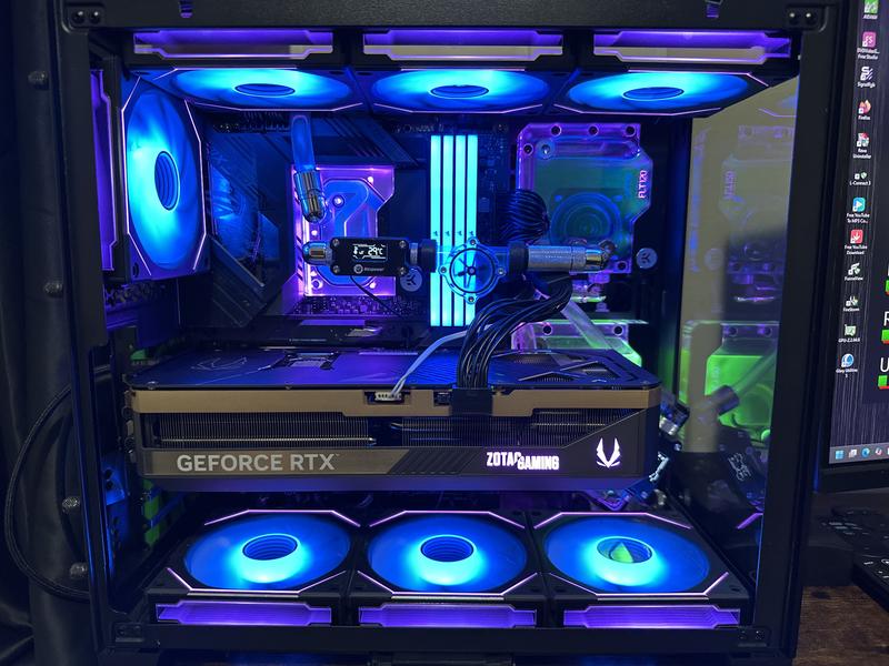 Zotac NVIDIA GeForce RTX 5080 GAMING SOLID Overclocked Triple Fan