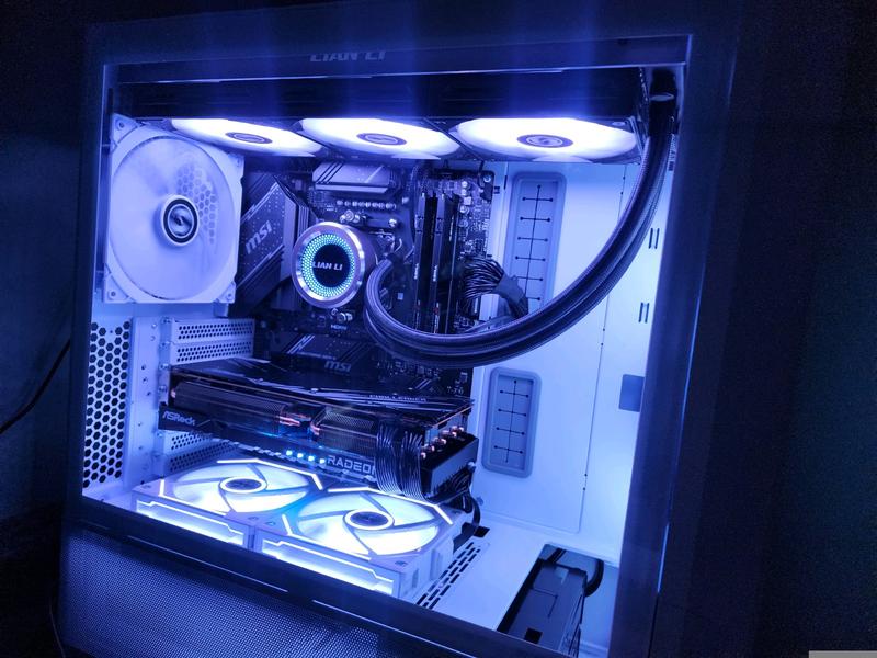 ASRock AMD Radeon RX 7800 XT Challenger Overclocked Dual Fan 16GB