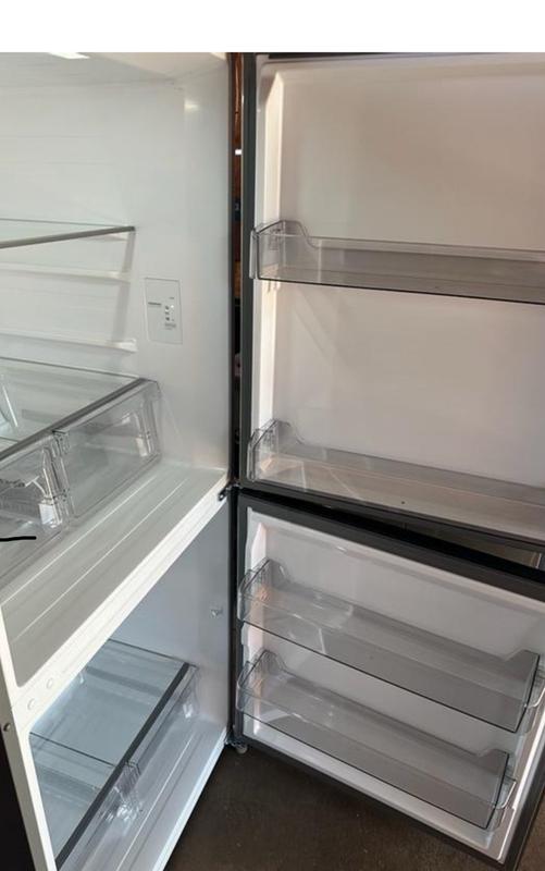 Midea 20 cu. ft. 50/50 Flex™ 3-Way Convertible Freezer