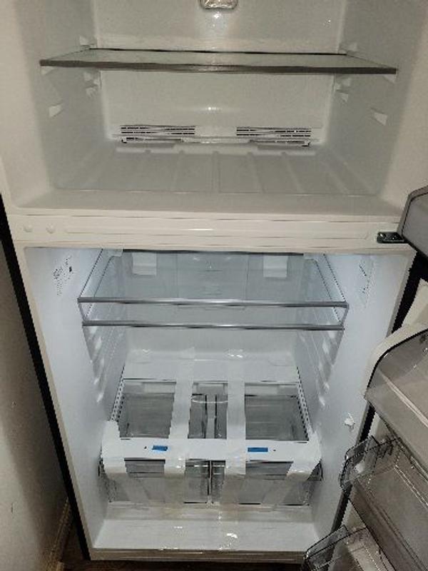 Customer photo 4