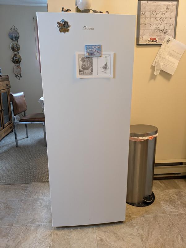 6.9 Cu. Ft. 22