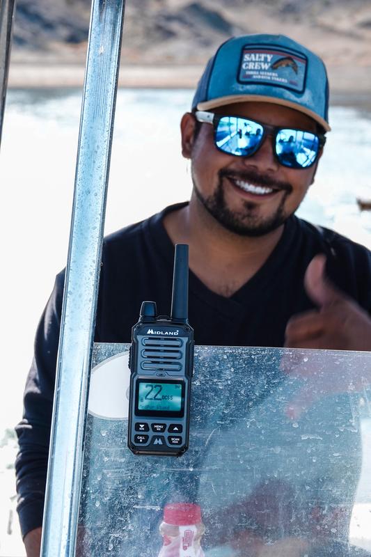 Midland 5-Watt GMRS Handheld 2-Way Radio - GXT67 Pro – MIDLAND