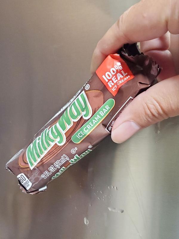 MILKY WAY Chocolatey Ice Cream Bar with Caramel and a Milk