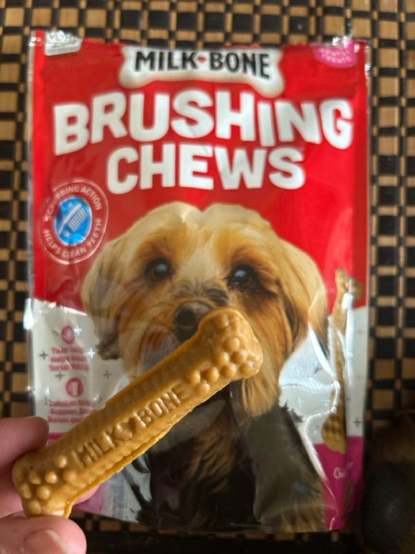 Milk-Bone Brushing Chews Daily Dental Dog Treats, Mini, oz