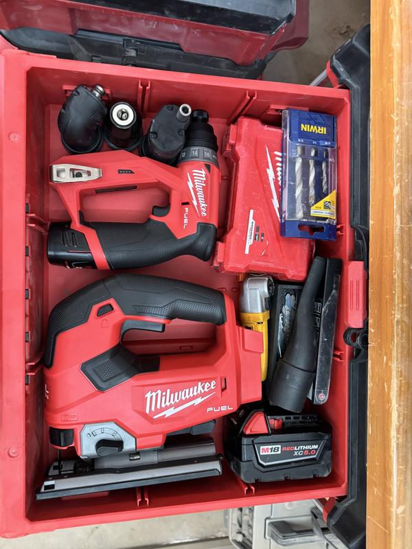 Milwaukee 12v installation online drill driver