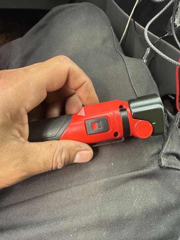 REDLITHIUM™ USB Pivoting Flashlight | Milwaukee Tool