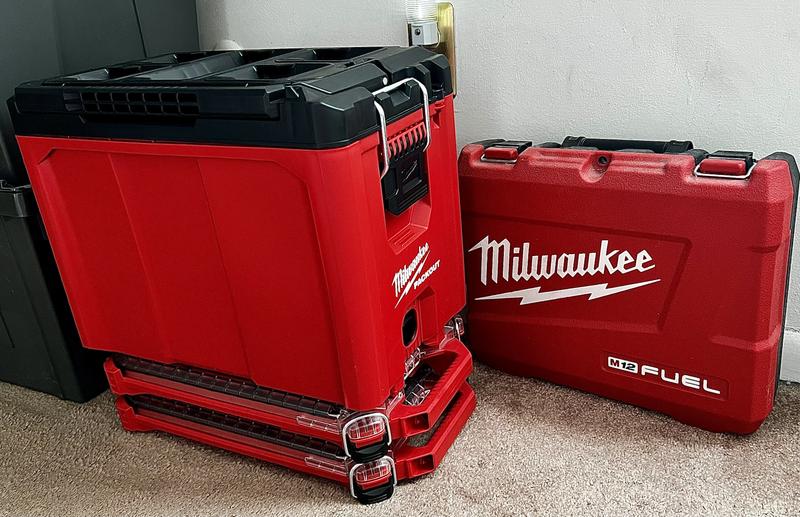 Milwaukee PACKOUT 10 in. Compact Tool Box-48-22-8422 - The Home Depot