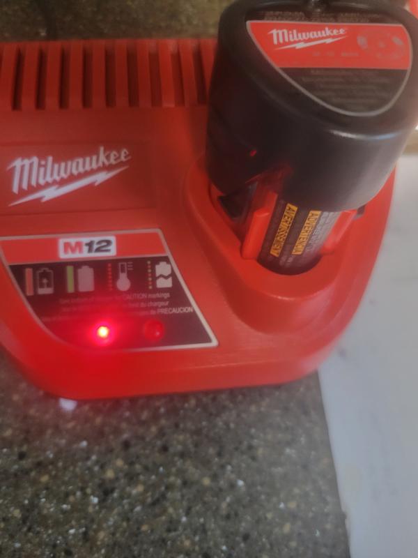 Milwaukee Tool Petit Kit veste chauffante à capuche sans fil M12 12V