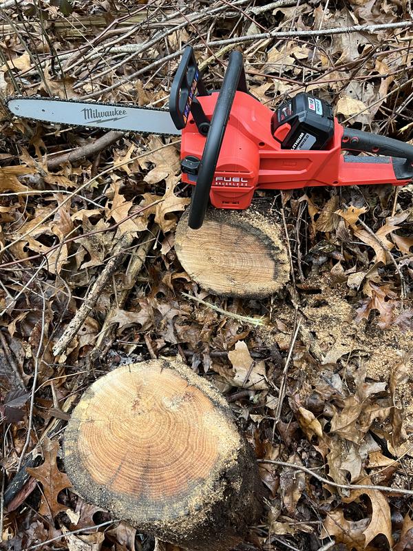 Milwaukee fuel m18 online chainsaw