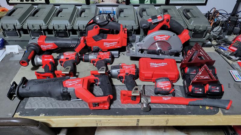 M18 FUEL 7 Tool Combo Kit Milwaukee Tool