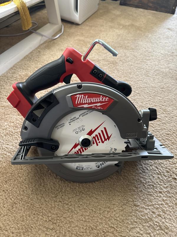 Milwaukee left discount hand circular saw