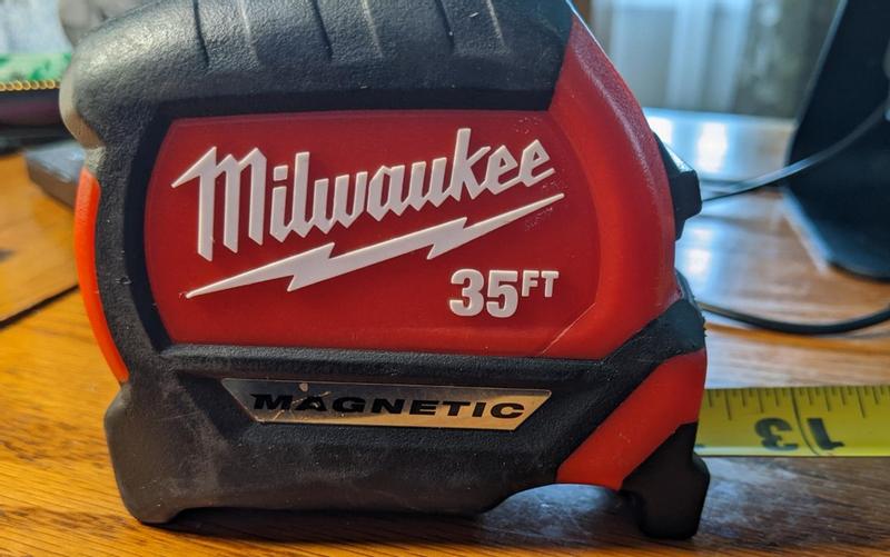 Milwaukee 48-22-0335 35 ft Compact Magnetic Tape Measure