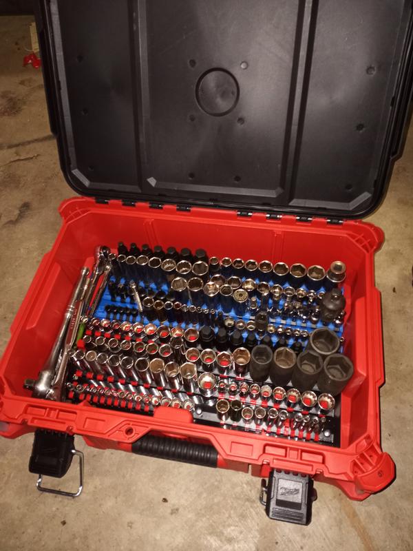 PACKOUT Tool & Accessory Rolling Storage Box | Milwaukee Tool