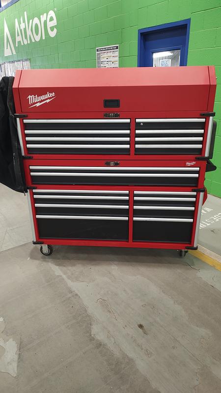 Milwaukee 56 deals inch tool chest