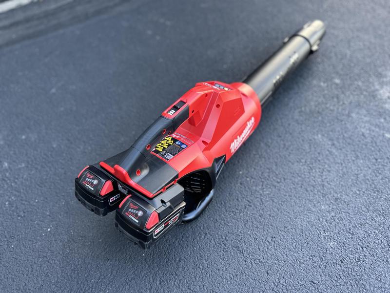 Milwaukee M18 FUEL Dual Battery Blower 600 CFM (Bare Tool) 2824-20