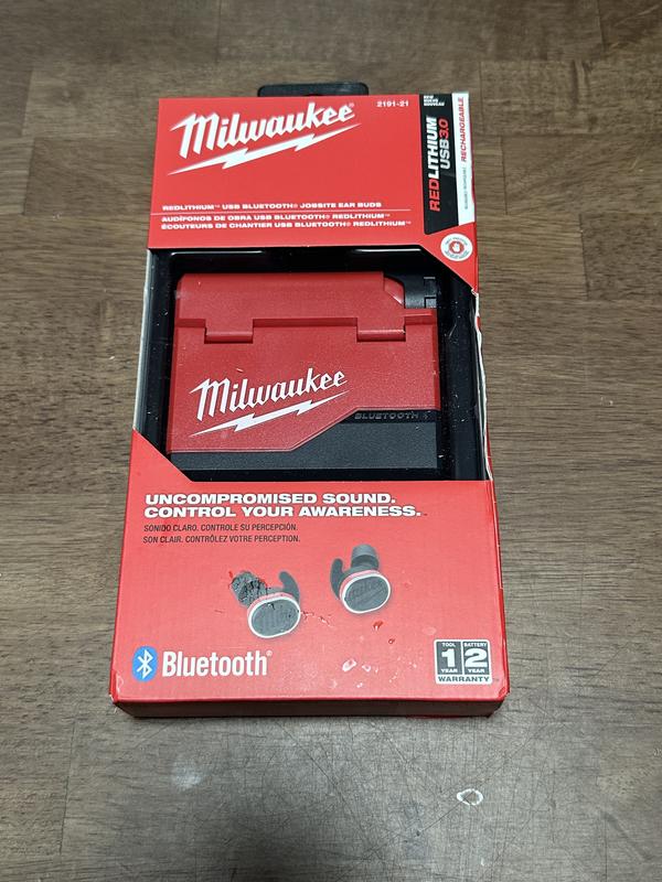 REDLITHIUM™ USB Bluetooth® Jobsite Ear Buds | Milwaukee Tool