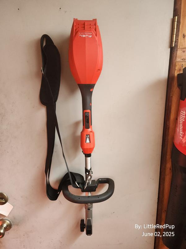 M18 FUEL™ QUIK-LOK™ Hedge Trimmer Attachment | Milwaukee Tool