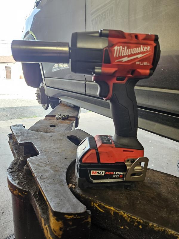 Milwaukee M18 FUEL 1 2 Mid Torque Impact Wrench w Friction Ring Bare Tool 2962 20
