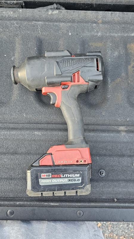 Milwaukee M18 Fuel 7/16 Hex Utility High Torgue Impact Wrench w