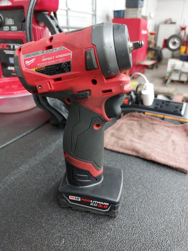 Milwaukee M12 Fuel Stubby 1/4