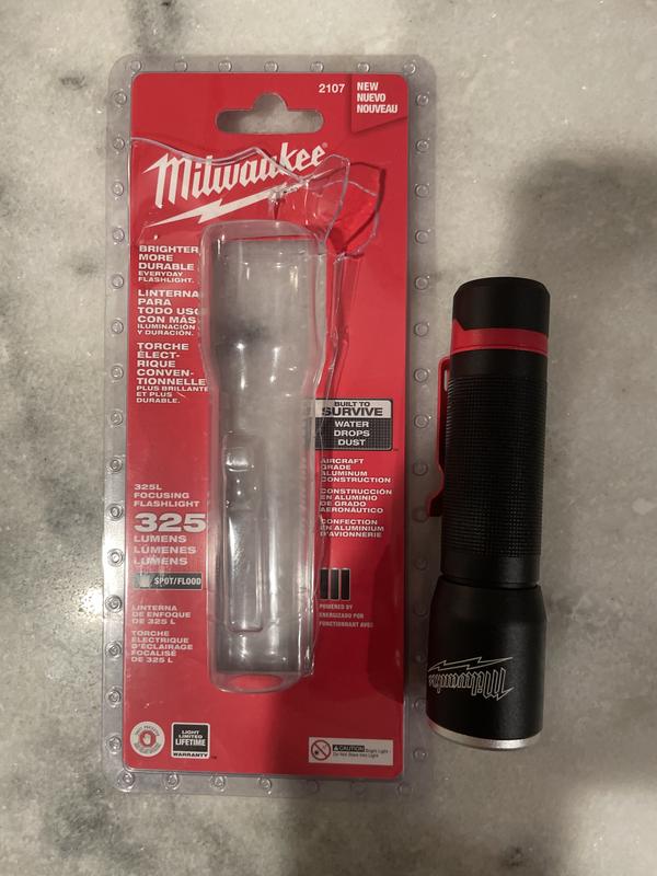 Milwaukee Electric Tools MLW2107 325L Focusing Flashlight at Lowes.com