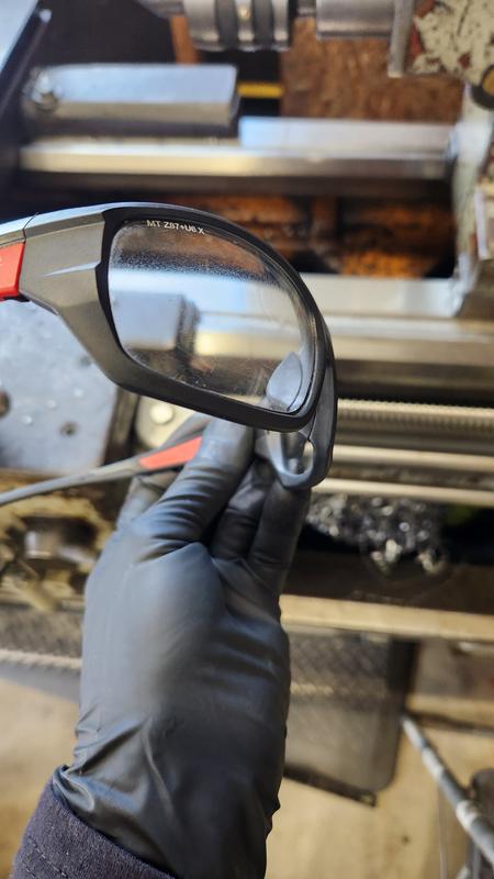 Milwaukee Tool Performance safety Glasses with Anti-Scratch and Fog-Free  Tinted Lenses