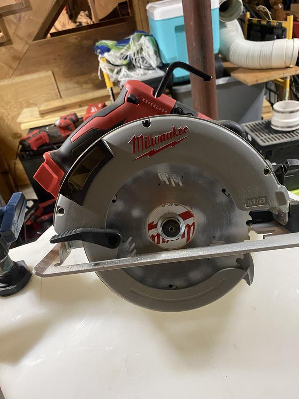 Milwaukee M18 Brushless 7-1/4