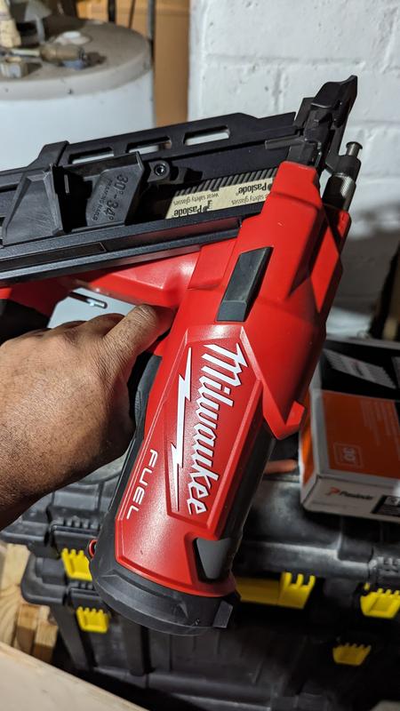 Milwaukee M18 Fuel Cordless 18-Gauge Brad Nailer, M18 3-1/2 in 30-Degree Framing Nailer, M18 2.0 Ah Battery, M18 5.0 Ah XC Battery