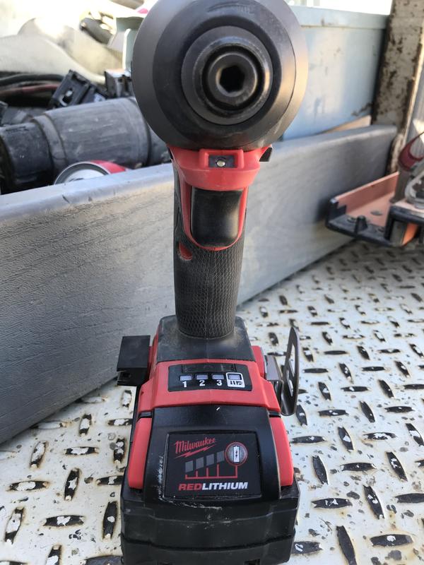 2 New Milwaukee 48-32-4602 Shockwave 2-Inch #2 Phillips Power Bit 5