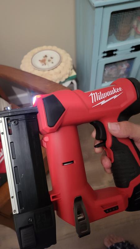 M12™ 23 Gauge Pin Nailer