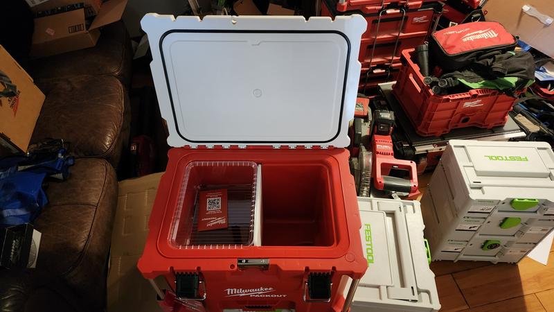 Milwaukee PACKOUT 40 Qt. XL Cooler, Red - Power Townsend Company