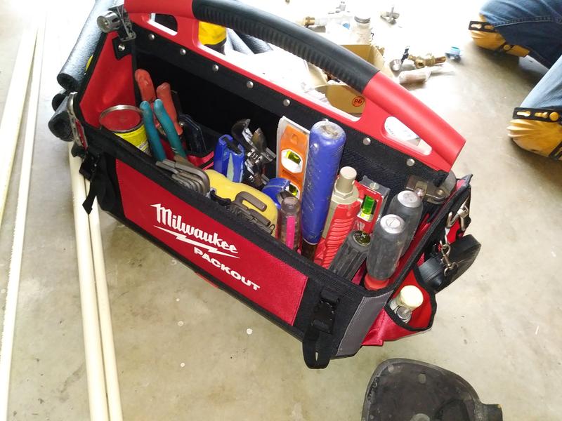 Milwaukee 20 shop packout tote