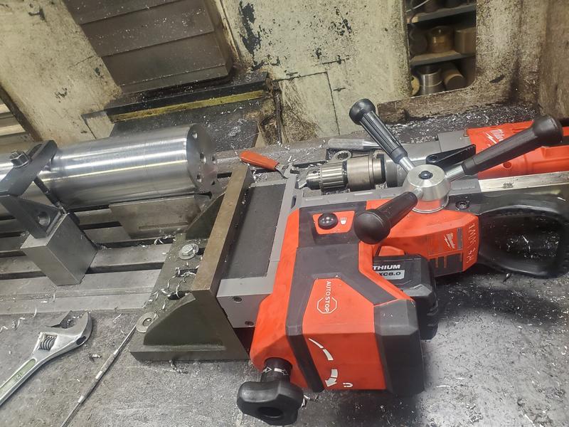 Milwaukee 18v deals mag drill